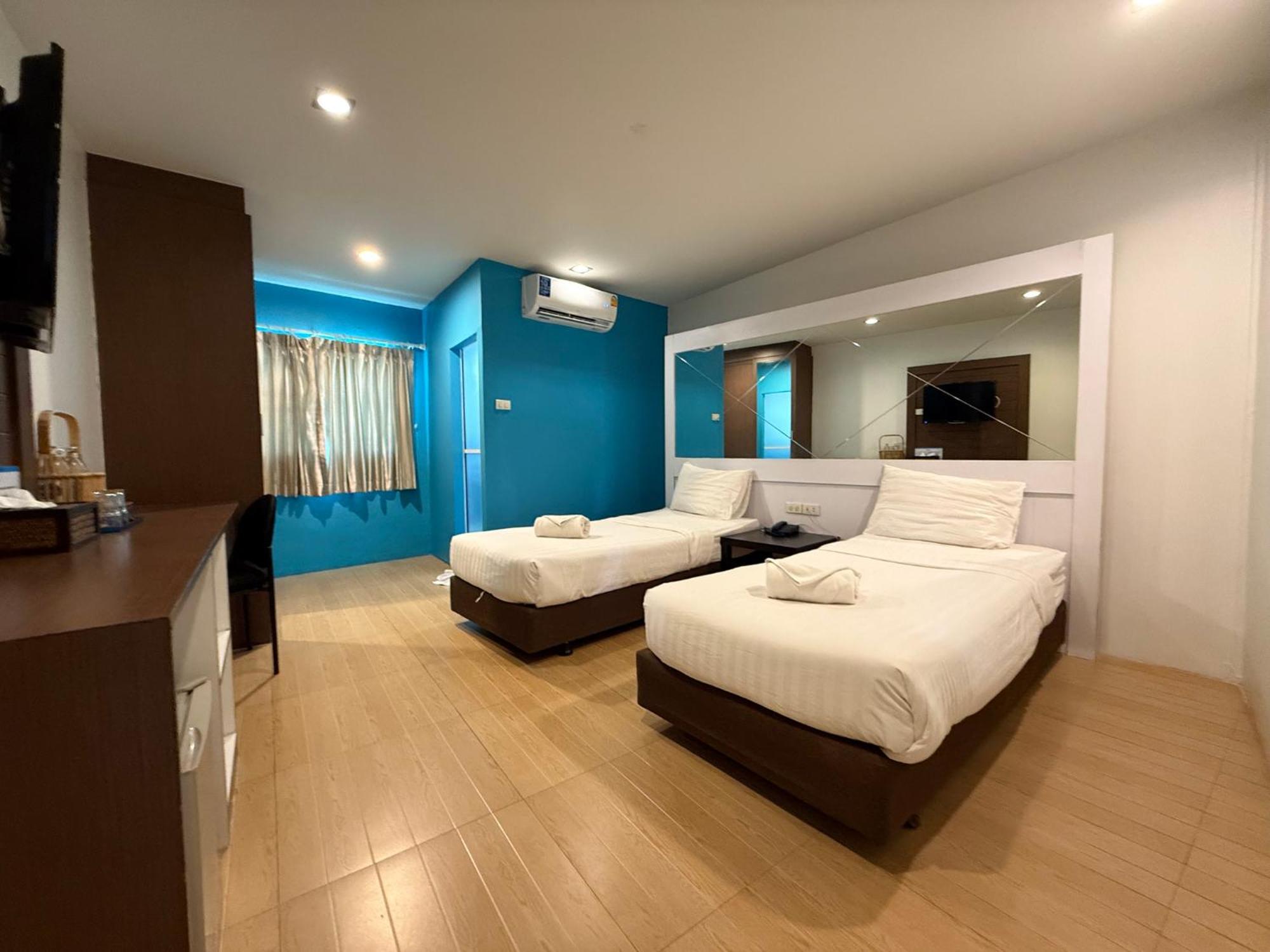 נונטאבורי Bed By Cruise Hotel At Samakkhi-Tivanont מראה חיצוני תמונה