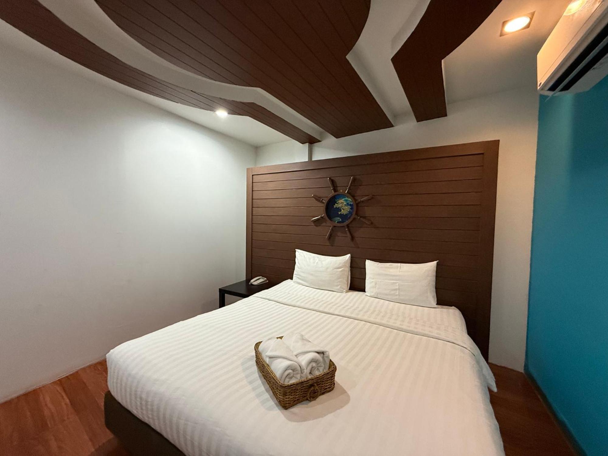 נונטאבורי Bed By Cruise Hotel At Samakkhi-Tivanont מראה חיצוני תמונה